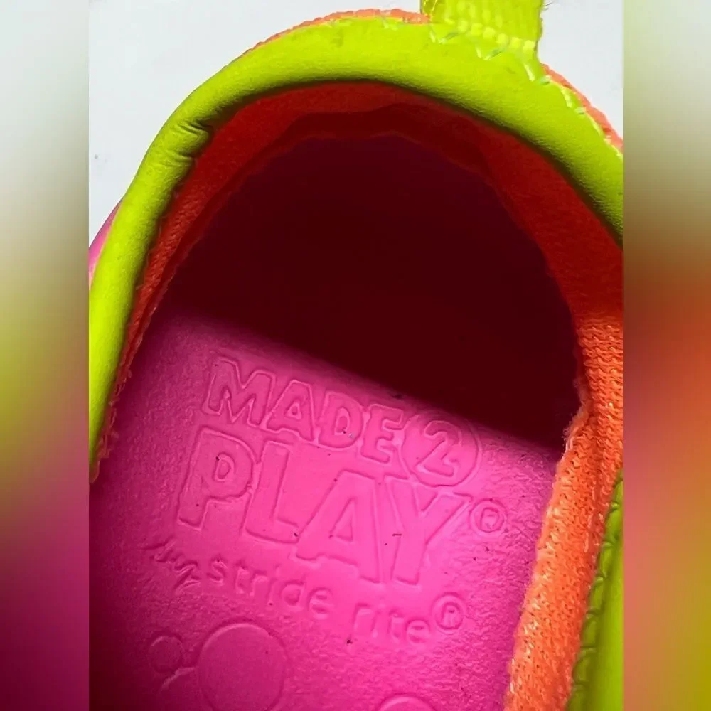 Stride Rite Made 2 Play Pink Phibian Sneaker Sandals Size 12 Water shoes